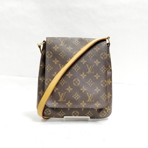Short Louis Vuitton Musette - Picture 1 of 9